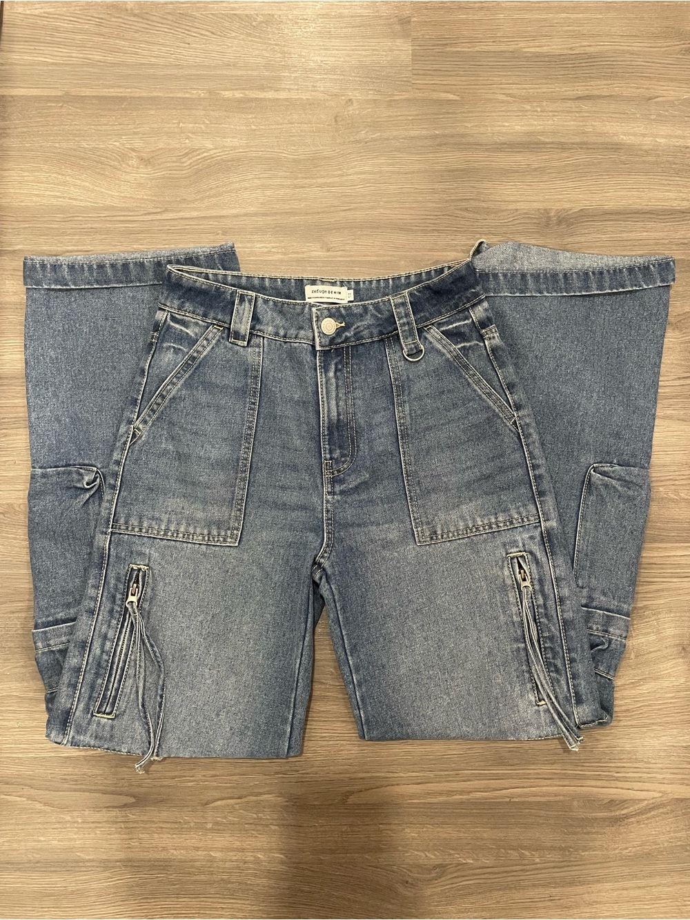 refuge Blue Wide-Leg Cargo Jeans